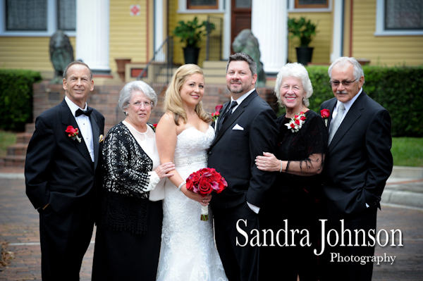 Best Courtyard Lake Lucerne wedding photographer - Sandra Johnson (SJFoto.com)